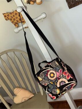 Vera Bradley Black Floral insulated lunch bag